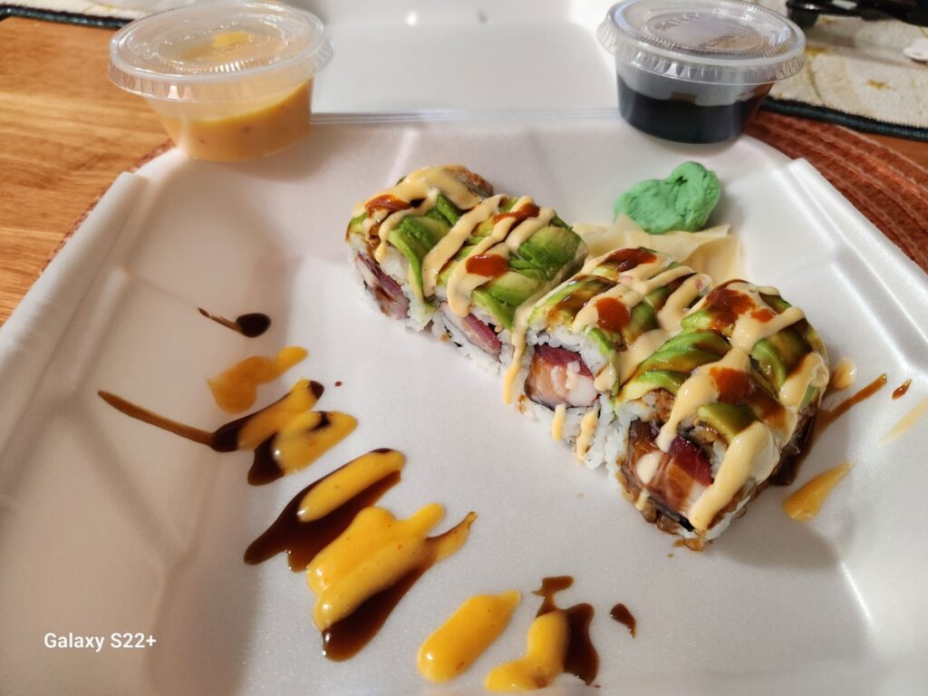 Koto\\\'s Japanese Restaurant and Sushi Lounge 3